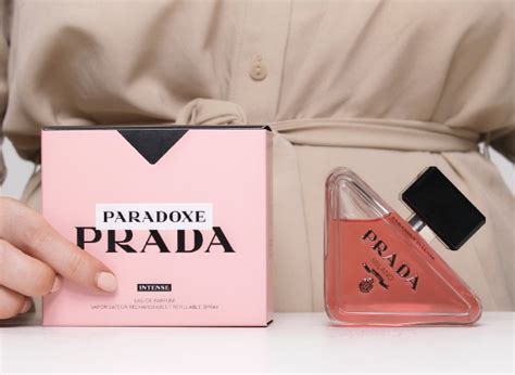 prada paradoxe review